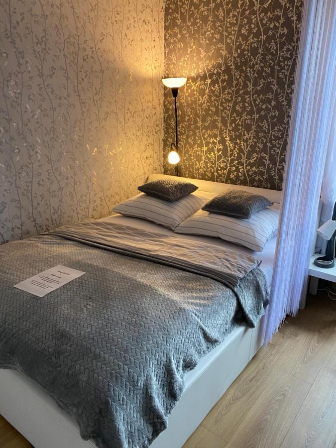 Apartament Czytelnia - Parking Gratis Познан Екстериор снимка